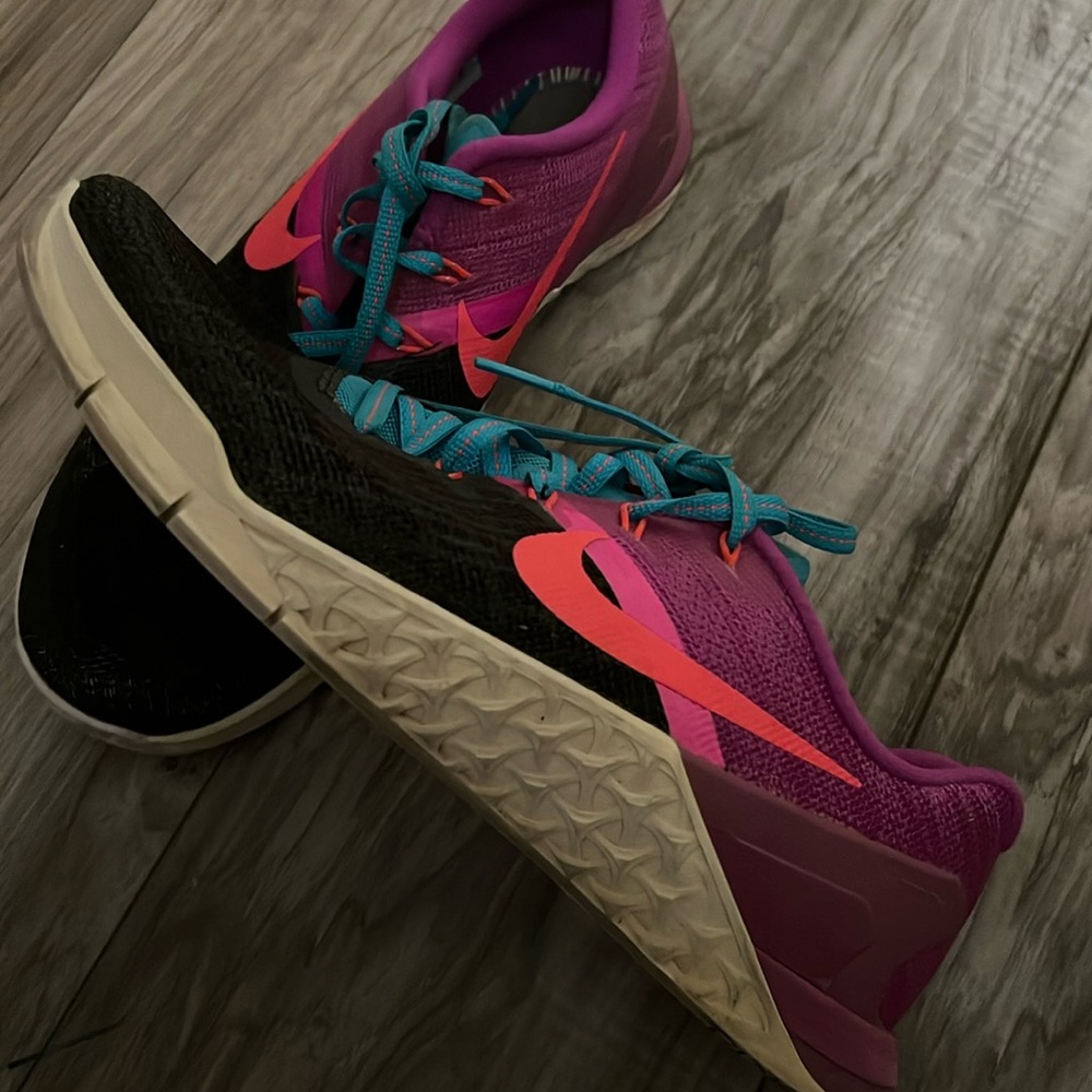 Nike Women’s Metcon 3 Black/Pink Mesh Sneakers Size 7